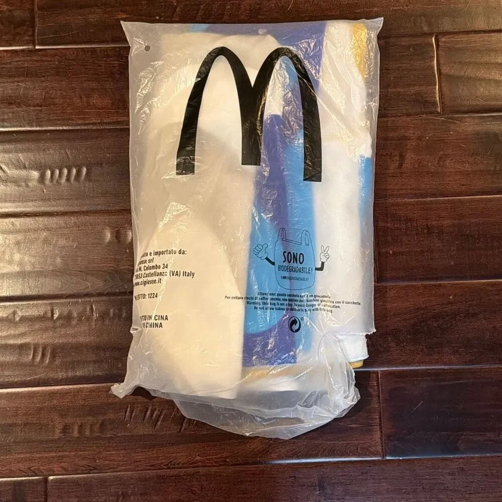 Brand New McDonald's Beach Towel Italy Promotion 2025 Ice Cream Cone “So Cone M